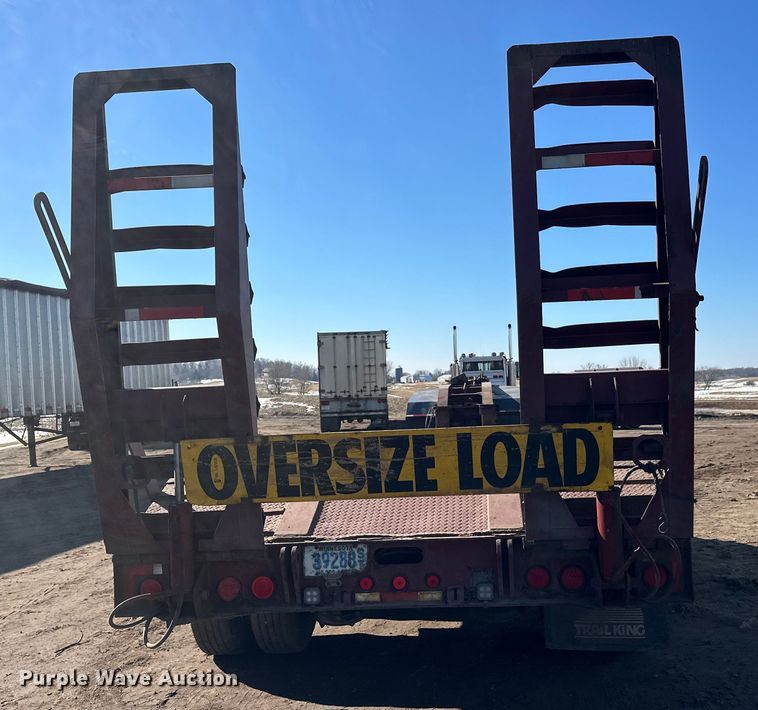 image for item FK1633 2000 Trail King TK110HDG-533 lowboy equipment trailer