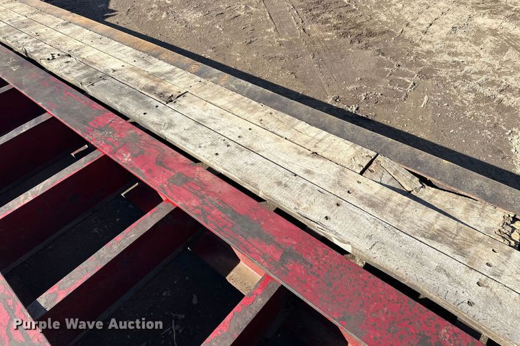 image for item FK1633 2000 Trail King TK110HDG-533 lowboy equipment trailer