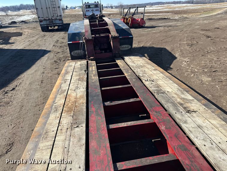 image for item FK1633 2000 Trail King TK110HDG-533 lowboy equipment trailer