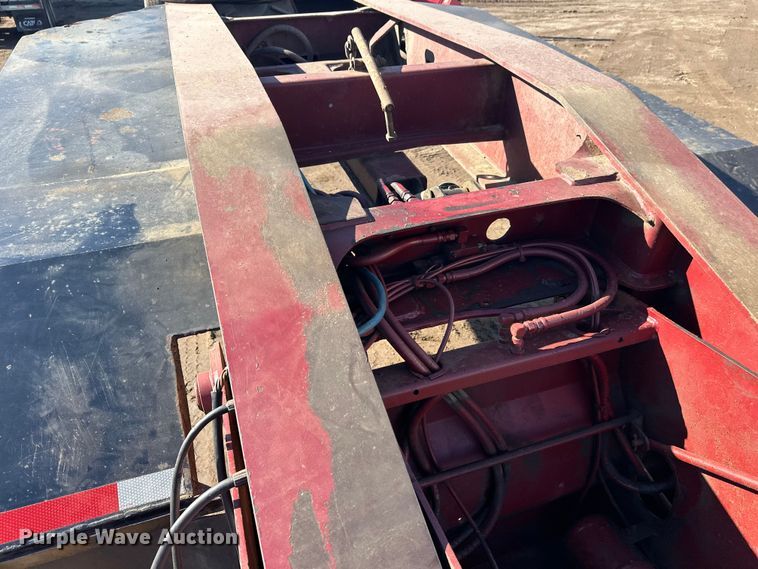 image for item FK1633 2000 Trail King TK110HDG-533 lowboy equipment trailer