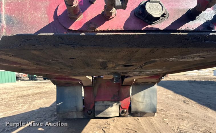 image for item FK1633 2000 Trail King TK110HDG-533 lowboy equipment trailer