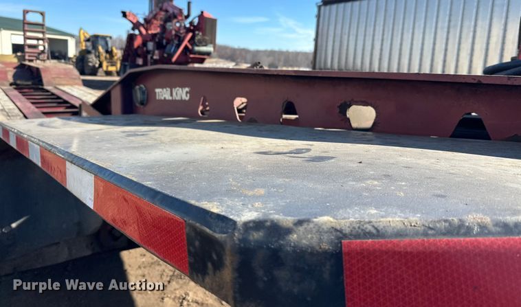image for item FK1633 2000 Trail King TK110HDG-533 lowboy equipment trailer