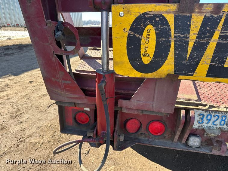 image for item FK1633 2000 Trail King TK110HDG-533 lowboy equipment trailer