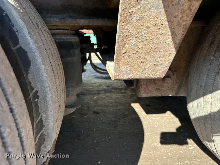 image for item FK1633 2000 Trail King TK110HDG-533 lowboy equipment trailer