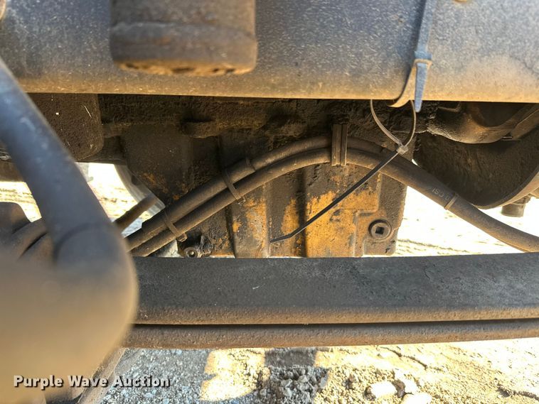 image for item FK1634 2000 International 9200i semi truck