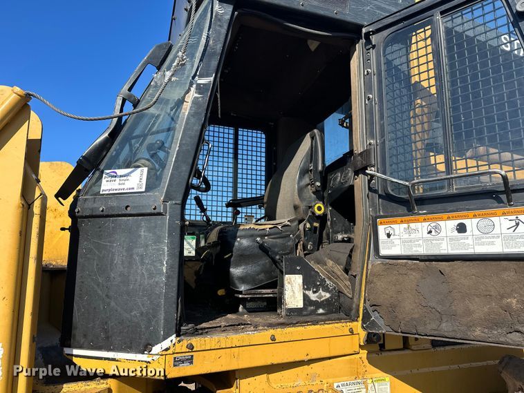 image for item FK1635 Hydro-Ax 721E mulcher