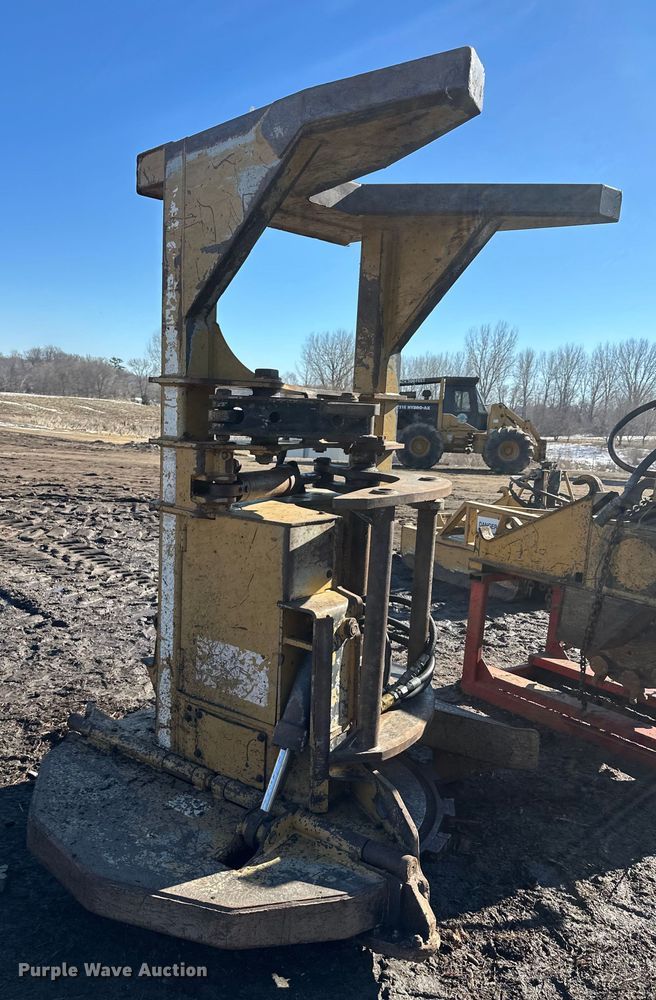 image for item FK1635 Hydro-Ax 721E mulcher