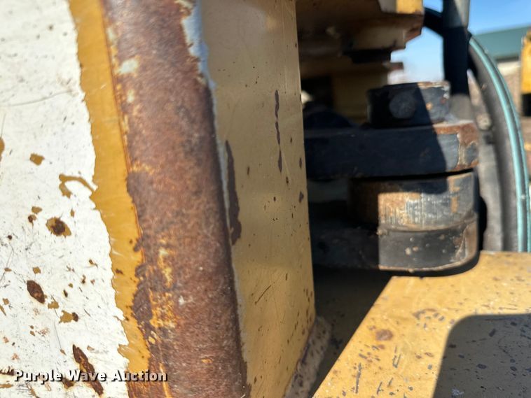 image for item FK1635 Hydro-Ax 721E mulcher