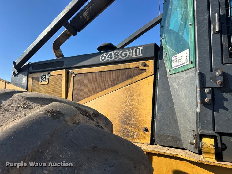 image for item FK1637 2001 John Deere 648GIII skidder