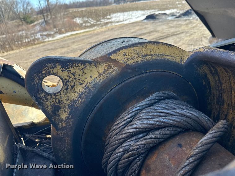 image for item FK1637 2001 John Deere 648GIII skidder