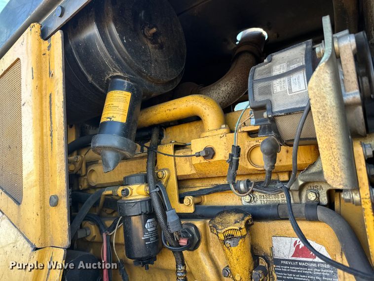 image for item FK1637 2001 John Deere 648GIII skidder