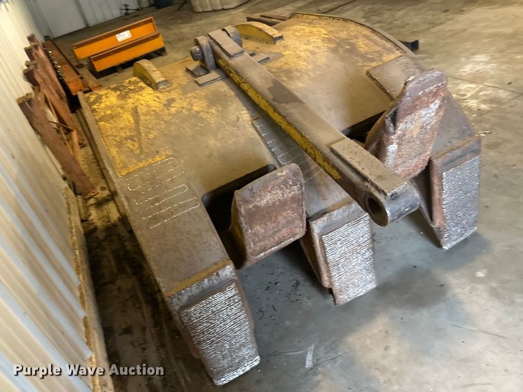 image for item FK1647 Grapple