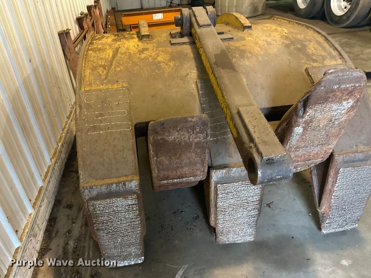 image for item FK1647 Grapple