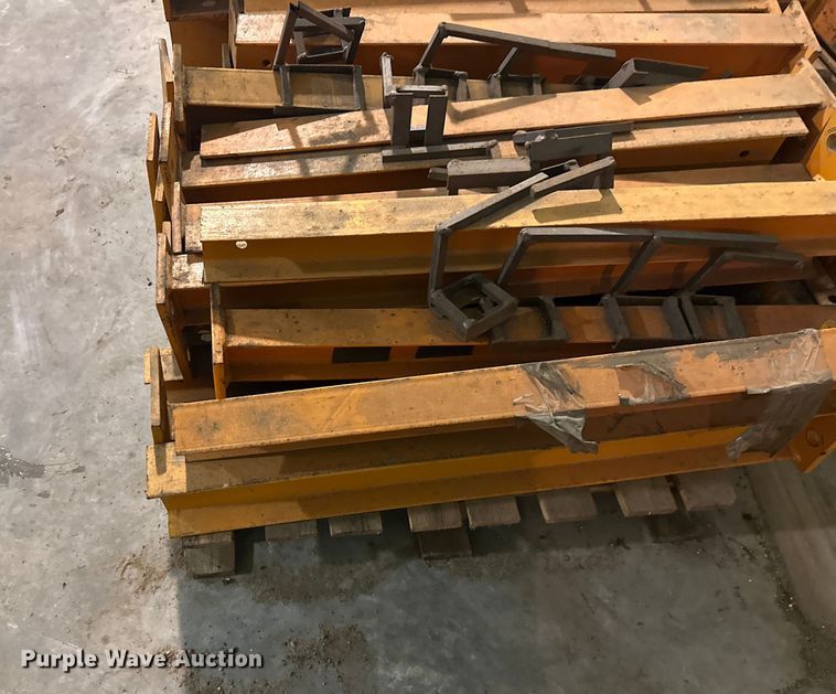 image for item FK1648 Racking