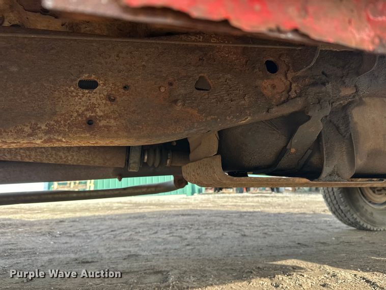 image for item FK1673 2000 Ford F350 Super Duty Crew Cab pickup truck