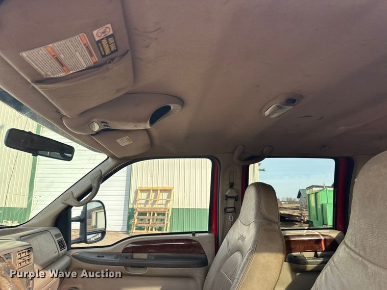 image for item FK1673 2000 Ford F350 Super Duty Crew Cab pickup truck