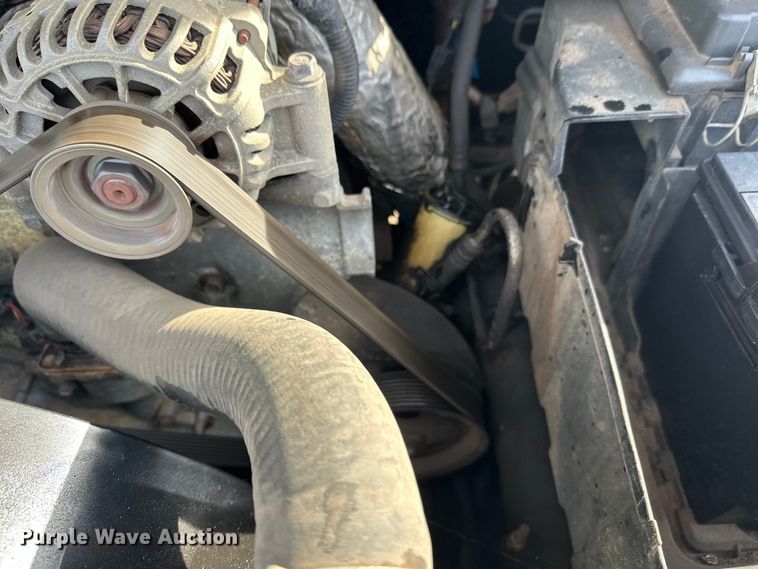 image for item FK1673 2000 Ford F350 Super Duty Crew Cab pickup truck