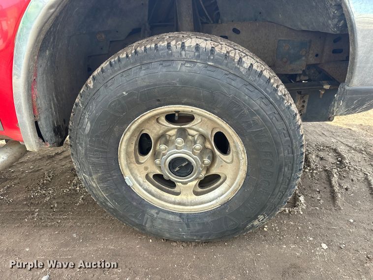 image for item FK1673 2000 Ford F350 Super Duty Crew Cab pickup truck