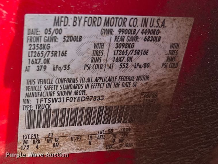 image for item FK1673 2000 Ford F350 Super Duty Crew Cab pickup truck