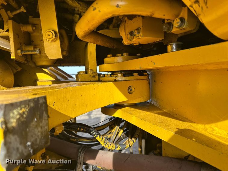 image for item FK1674 1988 Komatsu WA450-1 wheel loader