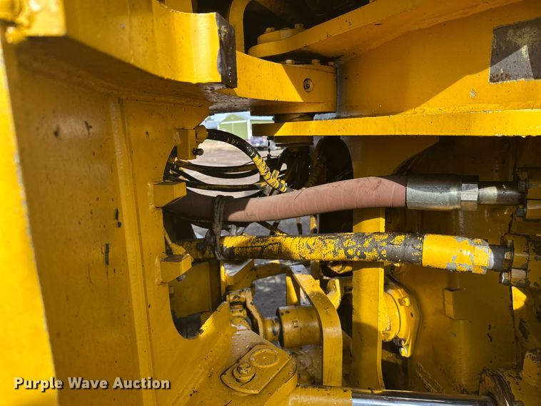 image for item FK1674 1988 Komatsu WA450-1 wheel loader