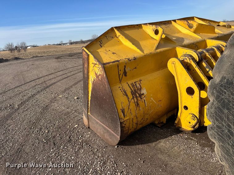 image for item FK1674 1988 Komatsu WA450-1 wheel loader