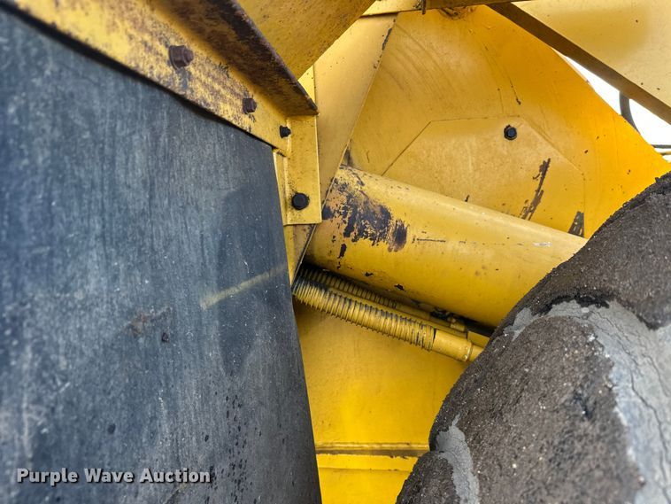 image for item FK1674 1988 Komatsu WA450-1 wheel loader