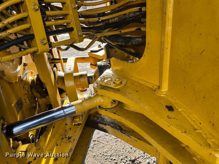 image for item FK1674 1988 Komatsu WA450-1 wheel loader