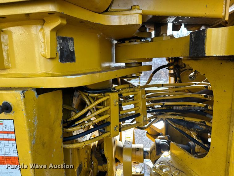 image for item FK1674 1988 Komatsu WA450-1 wheel loader