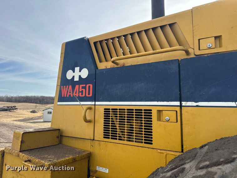 image for item FK1674 1988 Komatsu WA450-1 wheel loader