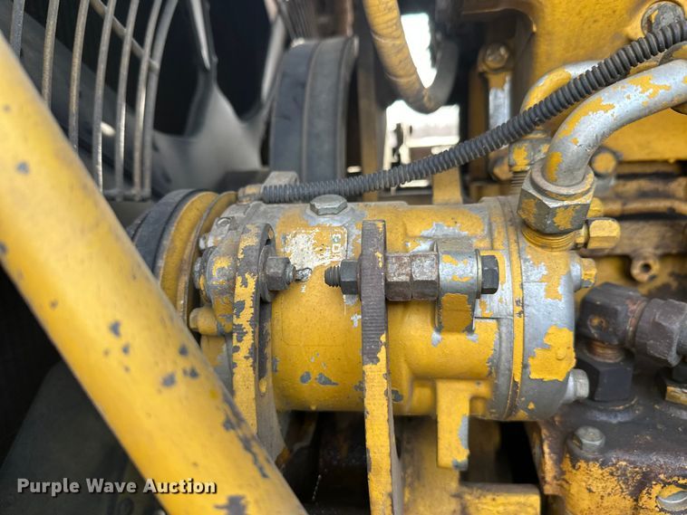 image for item FK1674 1988 Komatsu WA450-1 wheel loader