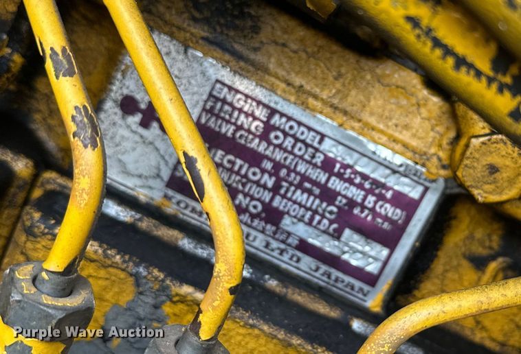 image for item FK1674 1988 Komatsu WA450-1 wheel loader