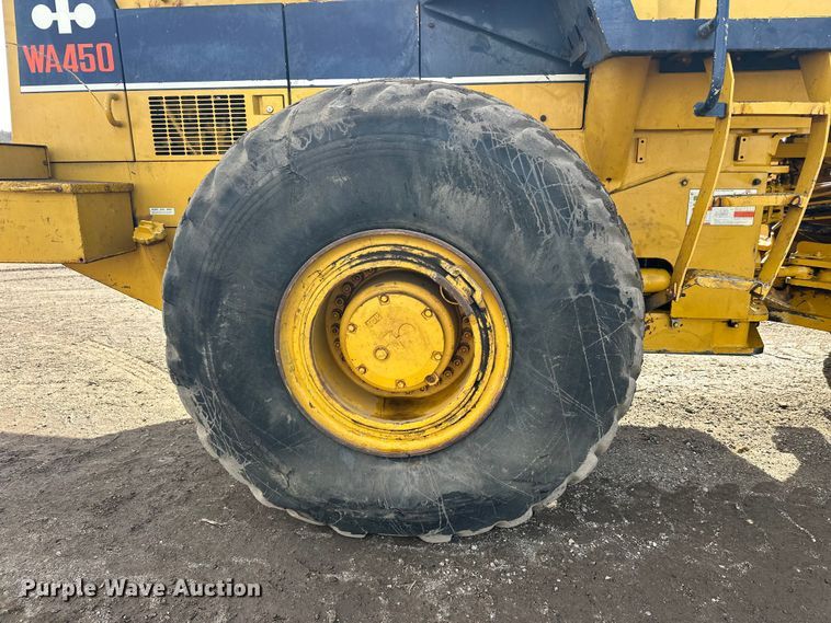 image for item FK1674 1988 Komatsu WA450-1 wheel loader