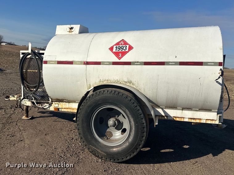 image for item FK1693 Fuel trailer