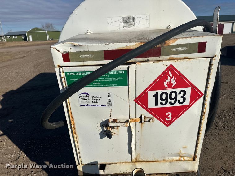 image for item FK1693 Fuel trailer