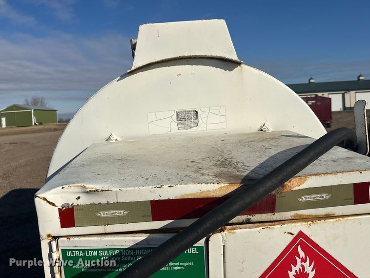 image for item FK1693 Fuel trailer