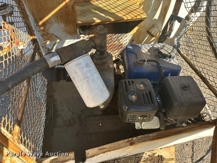 image for item FK1693 Fuel trailer