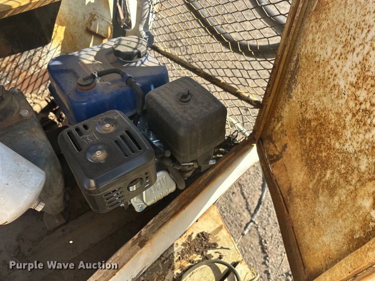 image for item FK1693 Fuel trailer