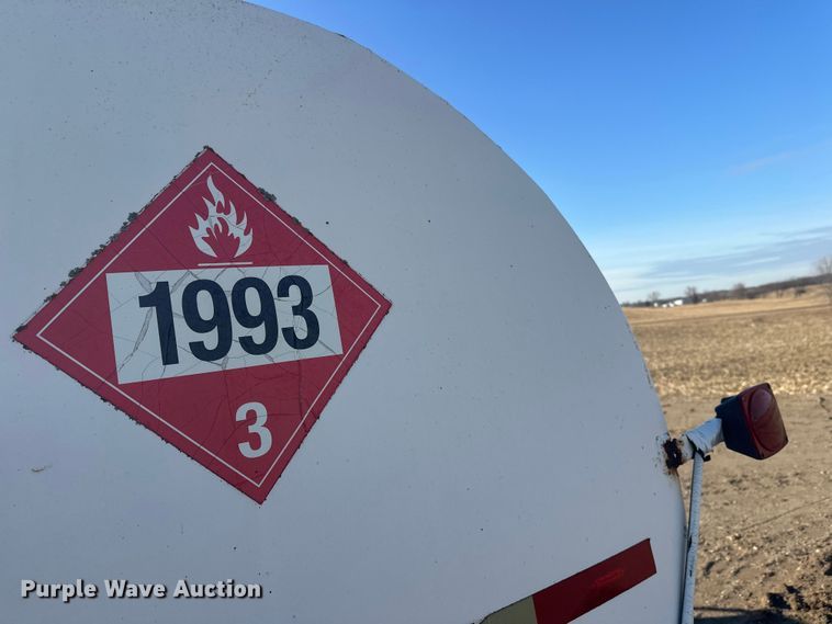 image for item FK1693 Fuel trailer