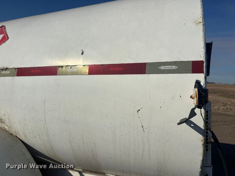 image for item FK1693 Fuel trailer