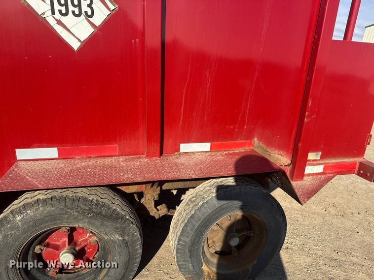 image for item FK1694 Fuel trailer