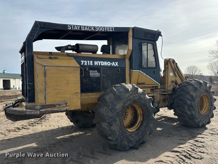 image for item FK1698 2001 Hydro-Ax 721E mulcher