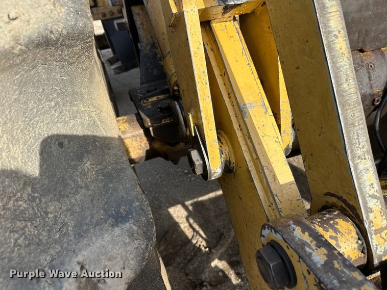 image for item FK1698 2001 Hydro-Ax 721E mulcher