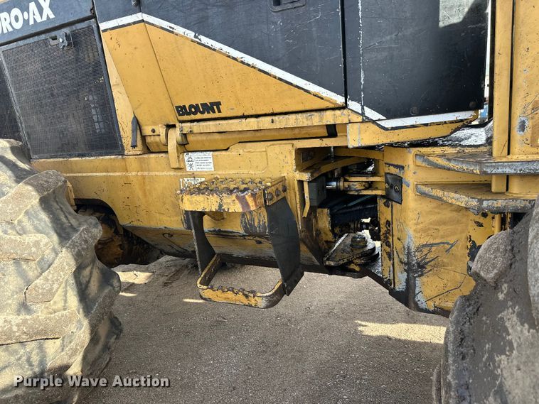 image for item FK1698 2001 Hydro-Ax 721E mulcher