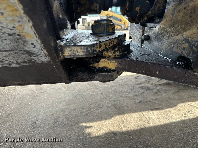 image for item FK1698 2001 Hydro-Ax 721E mulcher