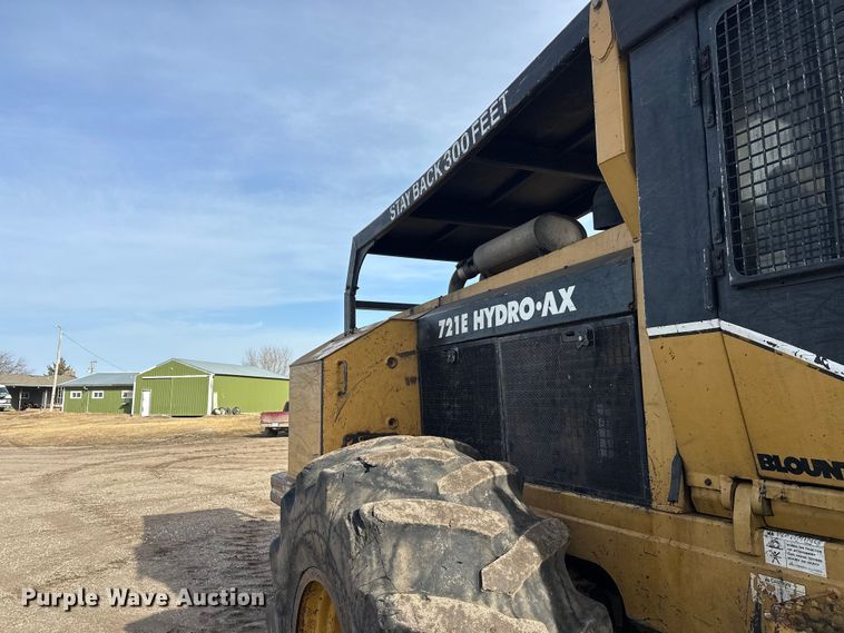 image for item FK1698 2001 Hydro-Ax 721E mulcher