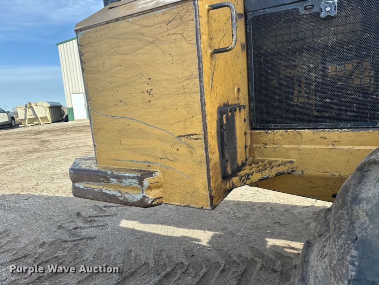 image for item FK1698 2001 Hydro-Ax 721E mulcher