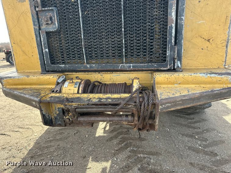 image for item FK1698 2001 Hydro-Ax 721E mulcher