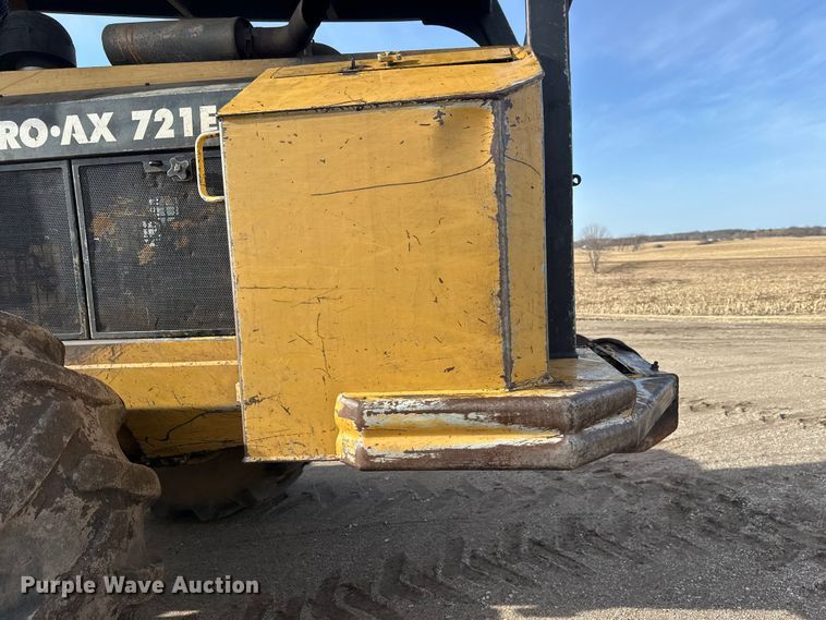 image for item FK1698 2001 Hydro-Ax 721E mulcher