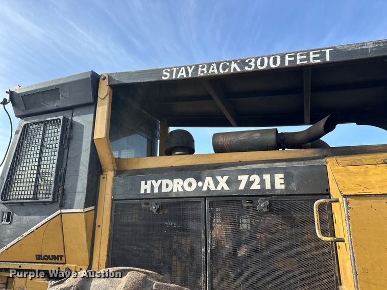 image for item FK1698 2001 Hydro-Ax 721E mulcher